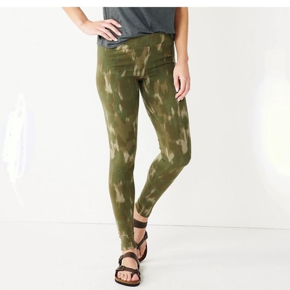 Petite NWT Sonoma Essential Leggings Olive Water Wash XS